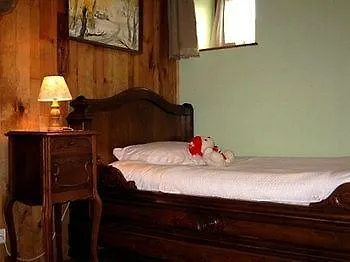Logis De La Hulotte ホテル